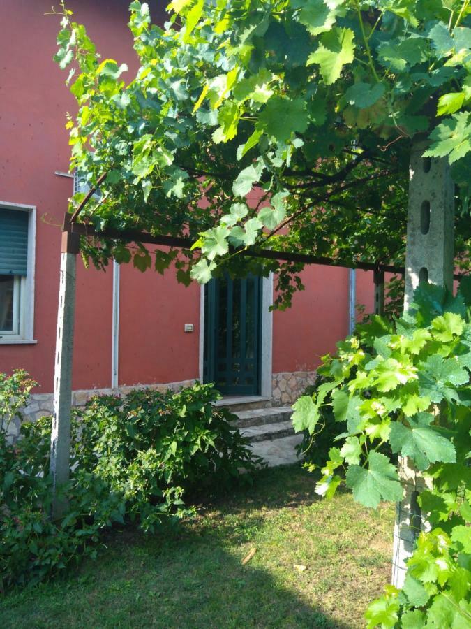 Bella Di Notte Apartment San Giorgio a Liri Luaran gambar